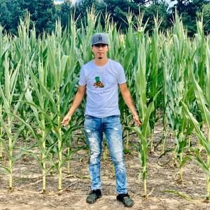 Meet your Posher, Uriel